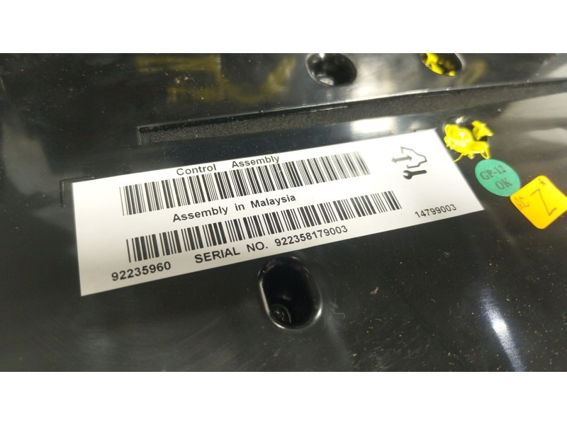 Recambio de mando climatizador para chevrolet camaro 6.2 referencia OEM IAM  92235960 