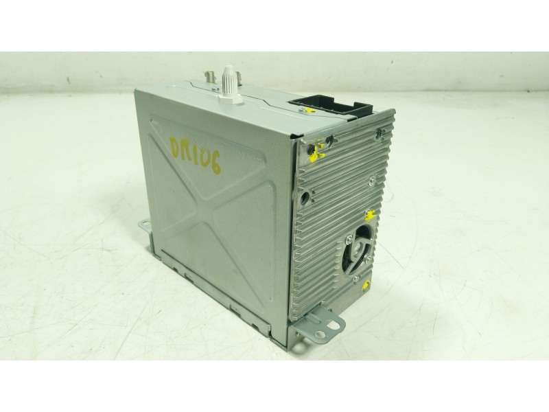 Recambio de sistema audio / radio cd para chevrolet camaro 6.2 referencia OEM IAM 20854719 20854719 