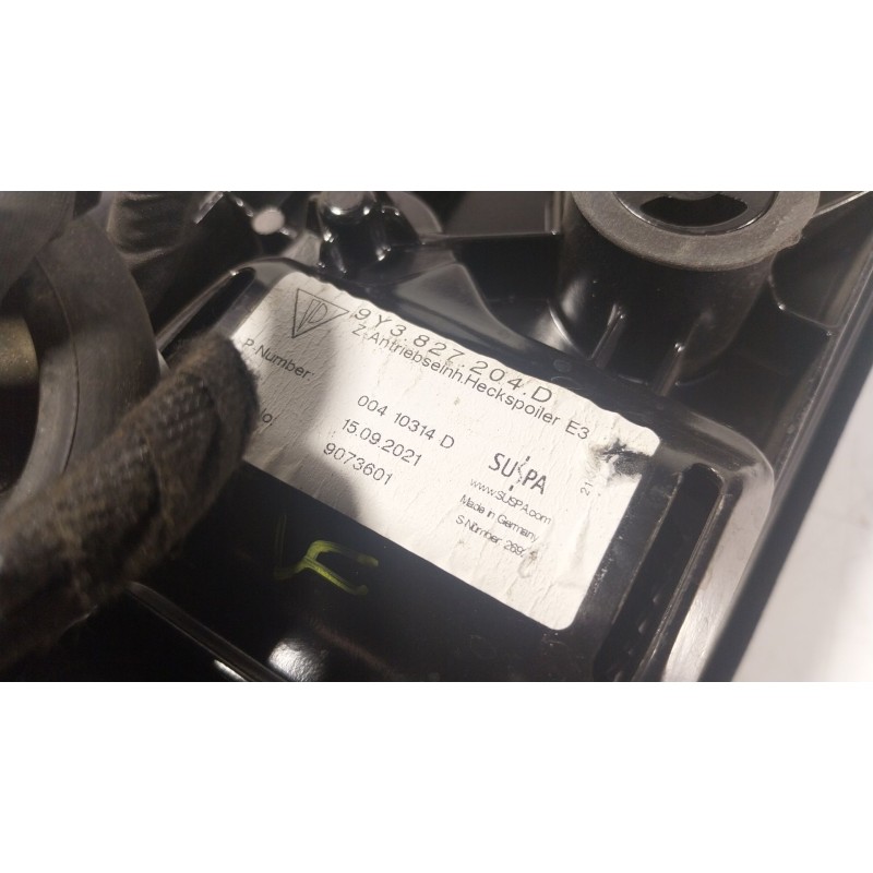 Recambio de aleron trasero para porsche cayenne coupe (9yb) 3.0 e-hybrid awd referencia OEM IAM  9Y3827204D 