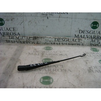 BRAZO LIMPIA DELANTERO DERECHO 
