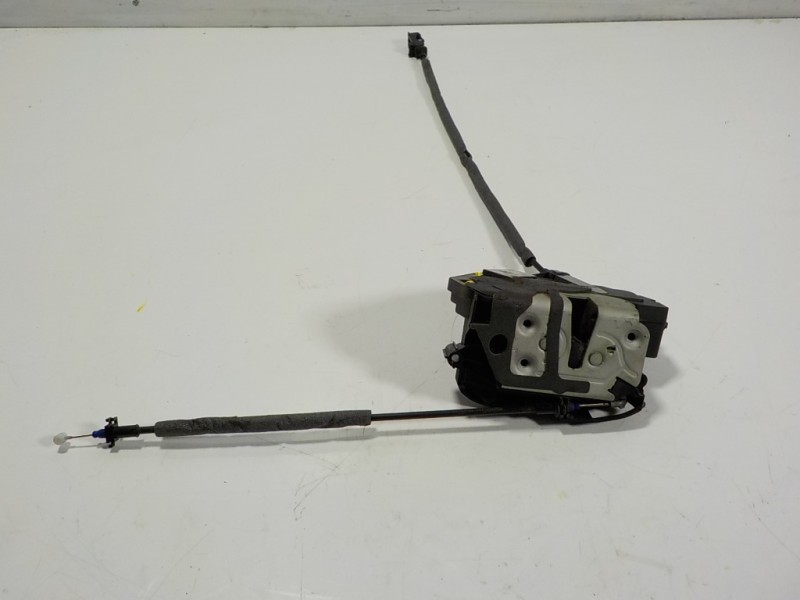 Recambio de cerradura puerta delantera izquierda para ford focus lim. 1.0 ecoboost cat referencia OEM IAM 2070970 BM5AA21813AG 