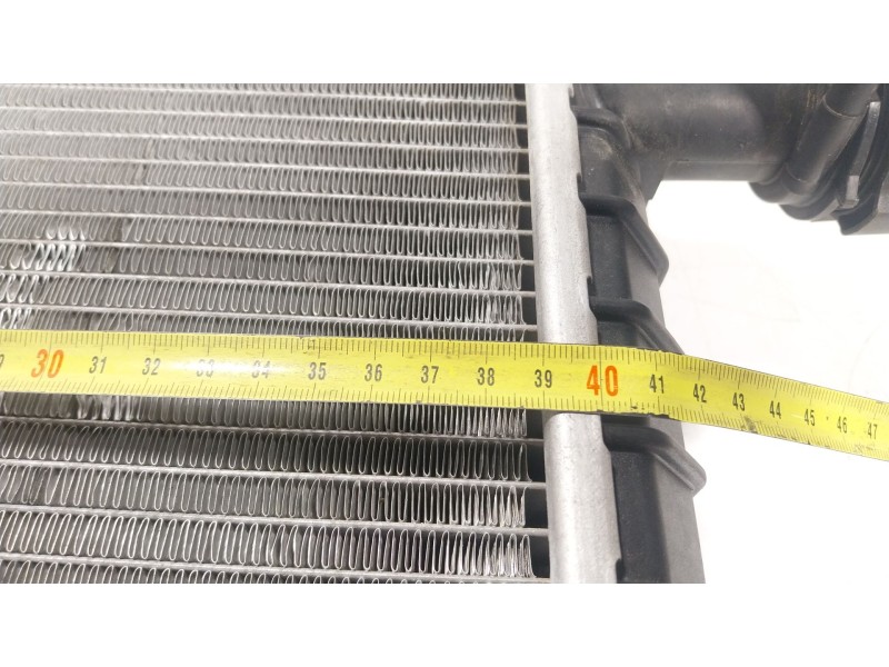 Recambio de radiador agua para chevrolet camaro 6.2 referencia OEM IAM 92218352 3E012218 