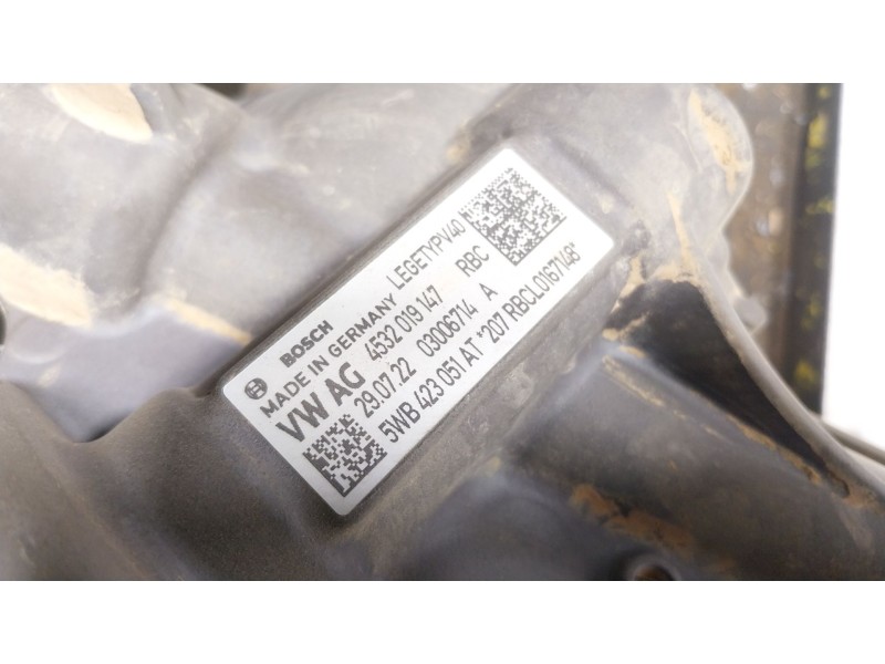 Recambio de cremallera direccion para seat leon sportstourer (kl8) xcellence referencia OEM IAM  5WB423051AT 