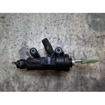 BOMBA EMBRAGUE 21526773670 