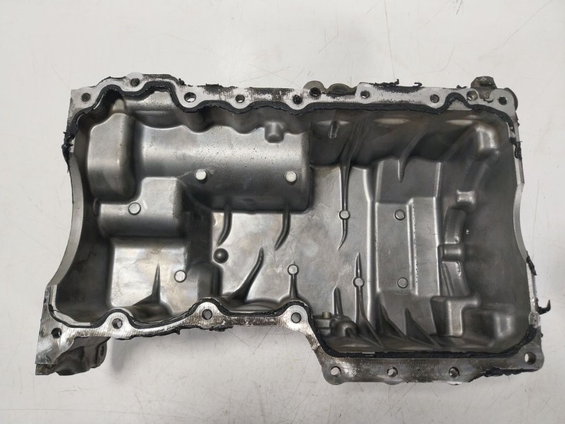 Recambio de carter para land rover discovery sport 2.0 td4 cat referencia OEM IAM   