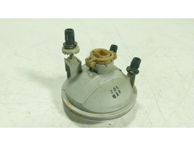 Recambio de faro antiniebla derecho para chevrolet camaro 6.2 referencia OEM IAM  948415 