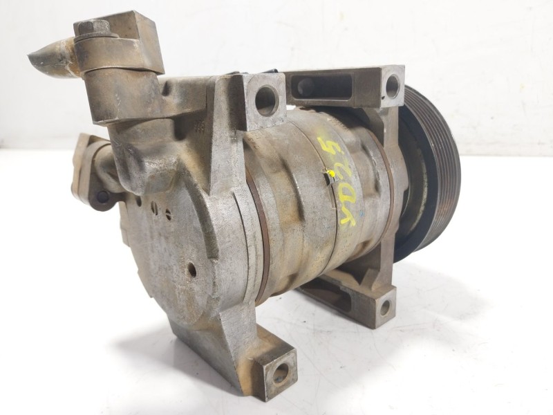 Recambio de compresor aire acondicionado para nissan navara np300 (d40) 2.5 dci 4wd referencia OEM IAM  926004KV0A 