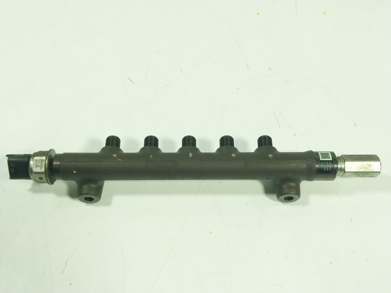 Recambio de rampa inyectora para fiat 500l (351_, 352_) 1.4 (199lyb1b) referencia OEM IAM  55490702 
