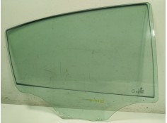 Recambio de cristal puerta trasero derecho para peugeot 208 i (ca_, cc_) 1.2 vti 82 referencia OEM IAM 9673360880  