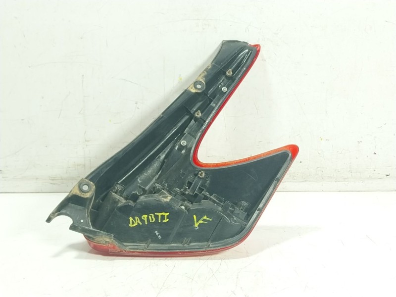 Recambio de piloto trasero izquierdo para nissan juke (f15) 1.5 dci referencia OEM IAM 265551KA0A  