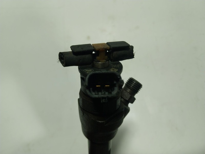 Recambio de inyector para land rover discovery sport 2.0 td4 cat referencia OEM IAM  G4D39K546AA 