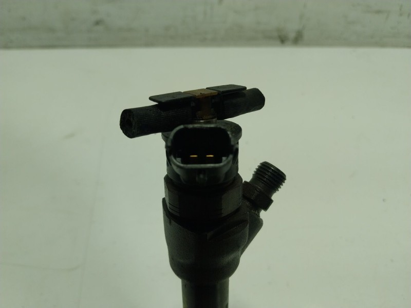 Recambio de inyector para land rover discovery sport 2.0 td4 cat referencia OEM IAM  G4D39K546AA 