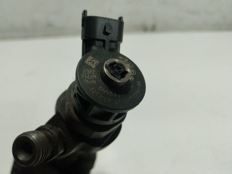 Recambio de inyector para land rover discovery sport 2.0 td4 cat referencia OEM IAM  G4D39K546AA 