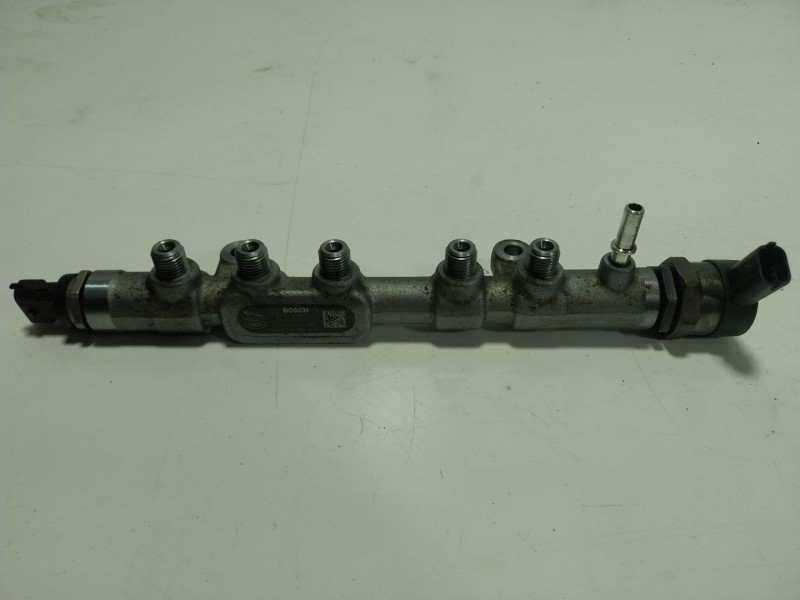 Recambio de rampa inyectora para land rover discovery sport 2.0 td4 cat referencia OEM IAM  G4D39D280AA 