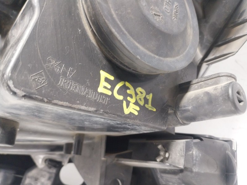 Recambio de faro derecho para renault grand scénic ii (jm0/1_) 1.9 dci (jm14) referencia OEM IAM   