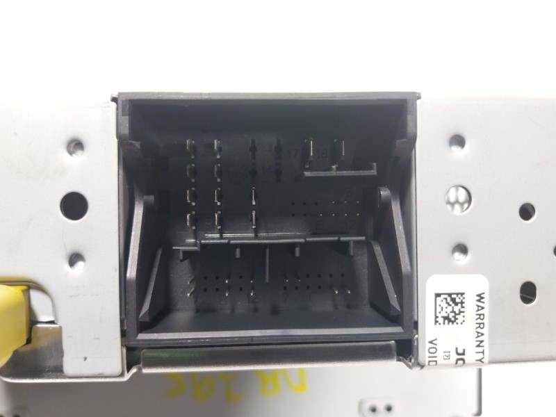 Recambio de pantalla multifuncion para seat arona (kj7, kjp) 1.0 tsi referencia OEM IAM 5FJ035869E 5FJ035869E 