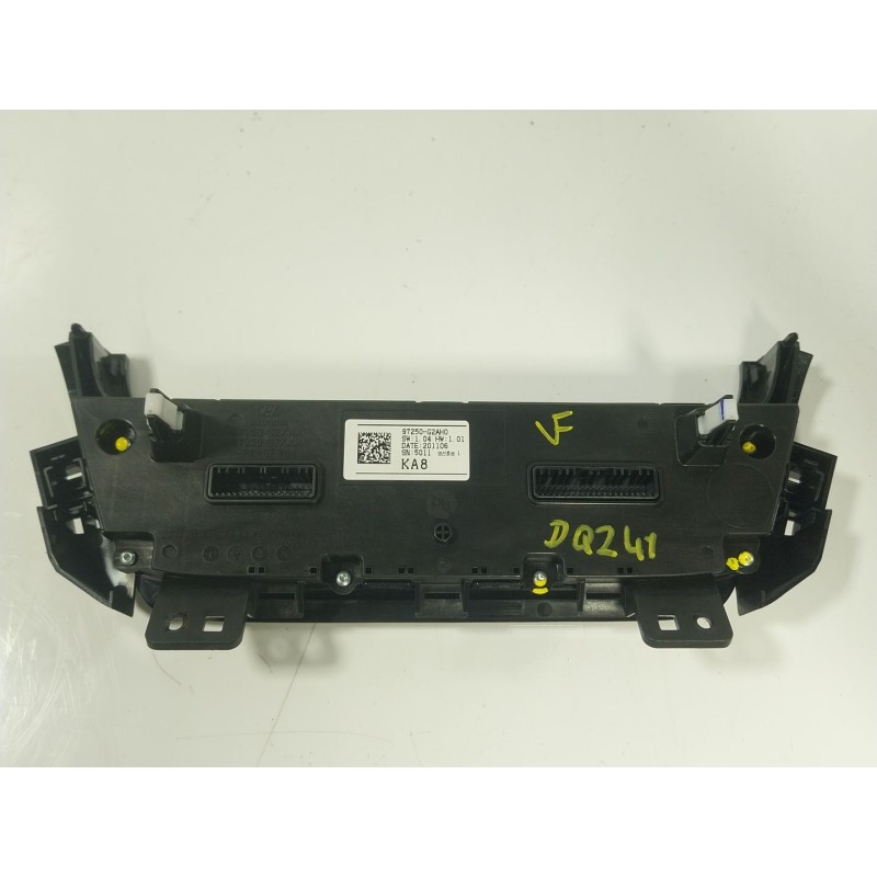 Recambio de mando climatizador para hyundai ioniq (ae) 1.6 gdi plug-in hybrid referencia OEM IAM  97250G2AH0 