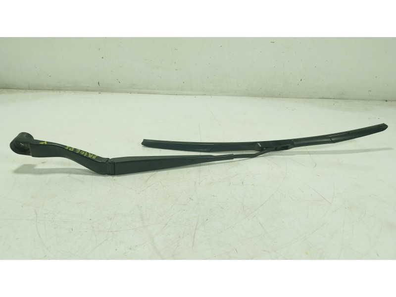 Recambio de brazo limpia delantero izquierdo para chevrolet camaro 6.2 referencia OEM IAM   