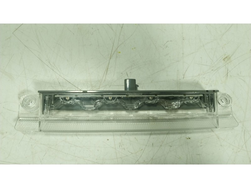 Recambio de piloto trasero central para toyota yaris cross (mxp_) 1.5 hybrid (mxpj10) referencia OEM IAM   