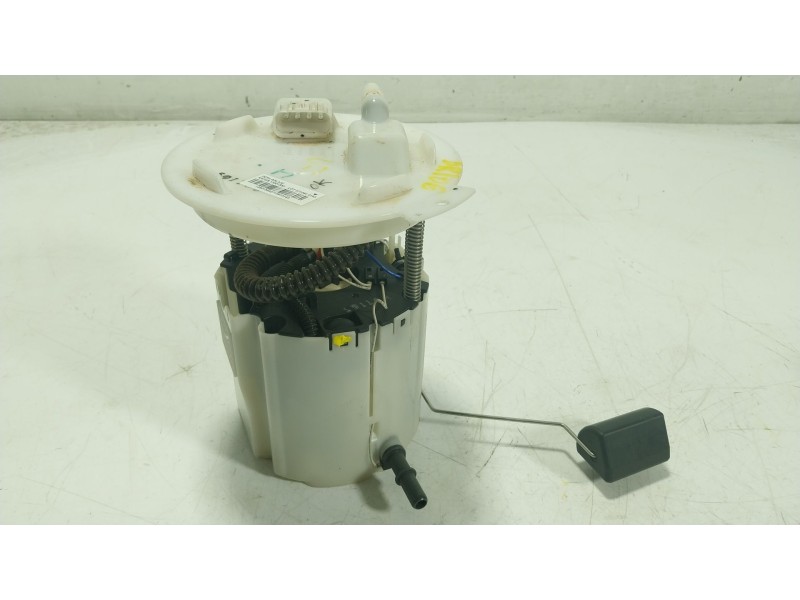 Recambio de aforador para chevrolet camaro 6.2 referencia OEM IAM 13592335 AKR29474 