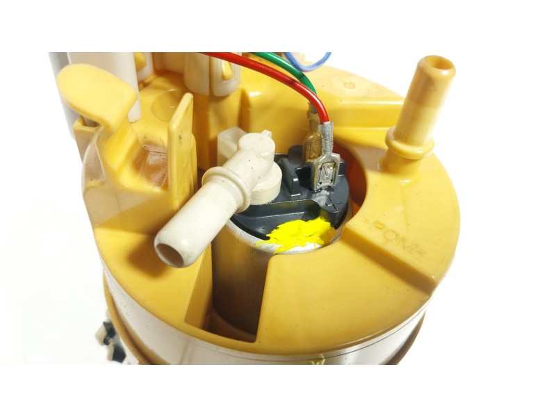 Recambio de aforador para bmw x6 (e71, e72) xdrive 40 d referencia OEM IAM 16117195471 7164315 