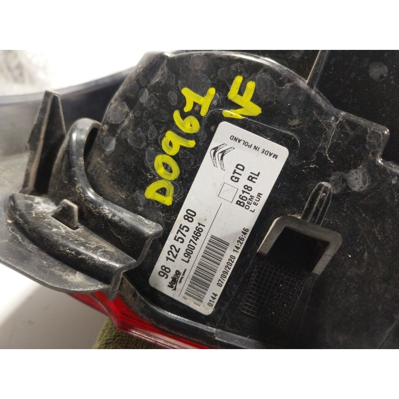 Recambio de piloto trasero derecho para citroën c3 iii (sx) 1.2 puretech 82 referencia OEM IAM  9812257580 