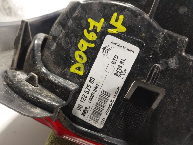 Recambio de piloto trasero derecho para citroën c3 iii (sx) 1.2 puretech 82 referencia OEM IAM  9812257580 