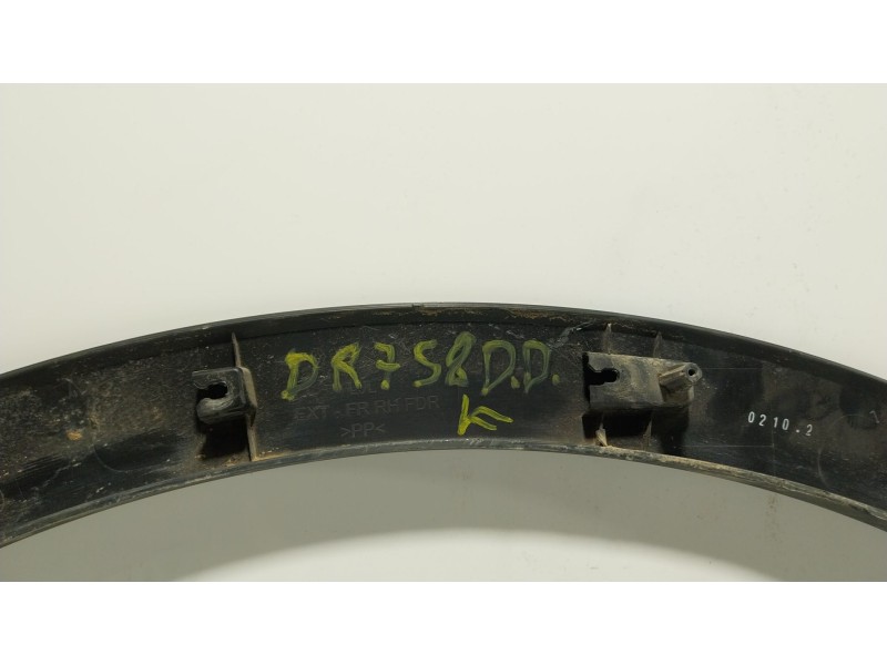 Recambio de aletin delantero derecho para renault arkana i (lcm_, ldn_) 1.3 tce 140 (ldn0) referencia OEM IAM   