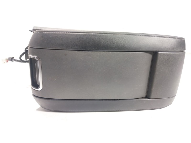 Recambio de apoyabrazos central para toyota highlander (gsu7_, axuh7_, txua7_) 2.5 hybrid awd (axuh78) referencia OEM IAM 588100