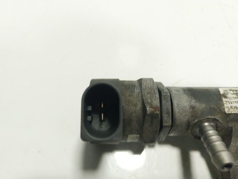 Recambio de rampa inyectora para volkswagen tiguan (5n1) 2.0 tdi referencia OEM IAM  03L089N 