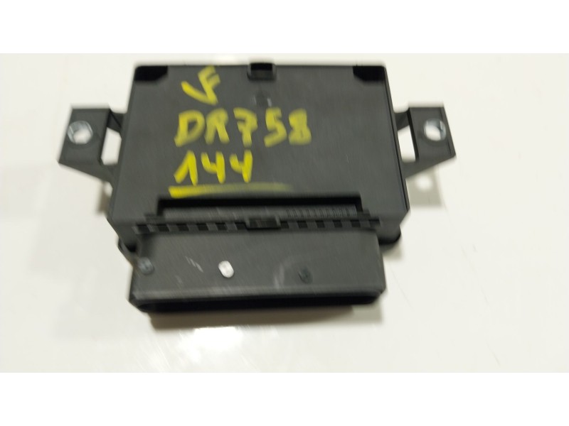 Recambio de modulo electronico para renault arkana i (lcm_, ldn_) 1.3 tce 140 (ldn0) referencia OEM IAM  285F23724R 