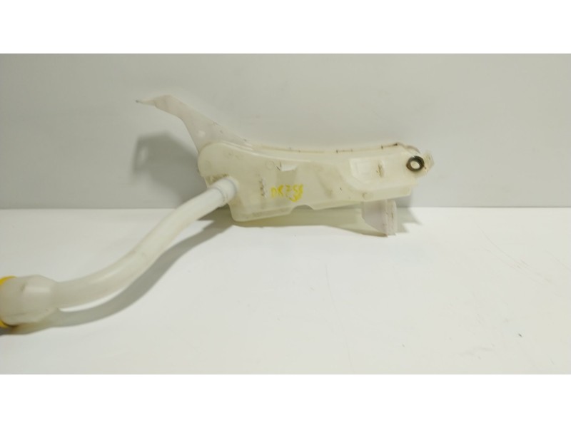 Recambio de deposito limpia para renault arkana i (lcm_, ldn_) 1.3 tce 140 (ldn0) referencia OEM IAM  20121101 