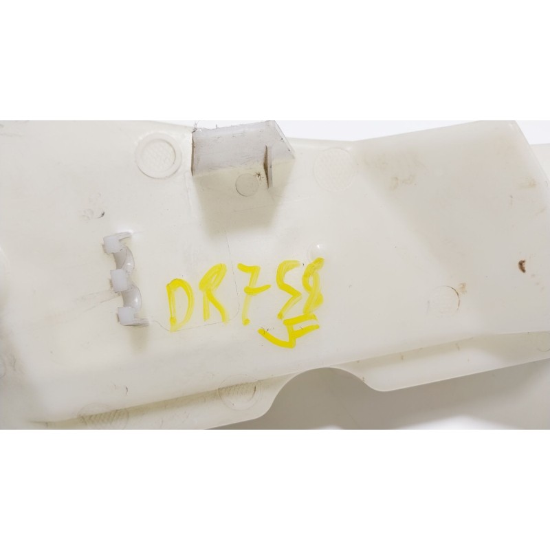 Recambio de deposito limpia para renault arkana i (lcm_, ldn_) 1.3 tce 140 (ldn0) referencia OEM IAM  20121101 