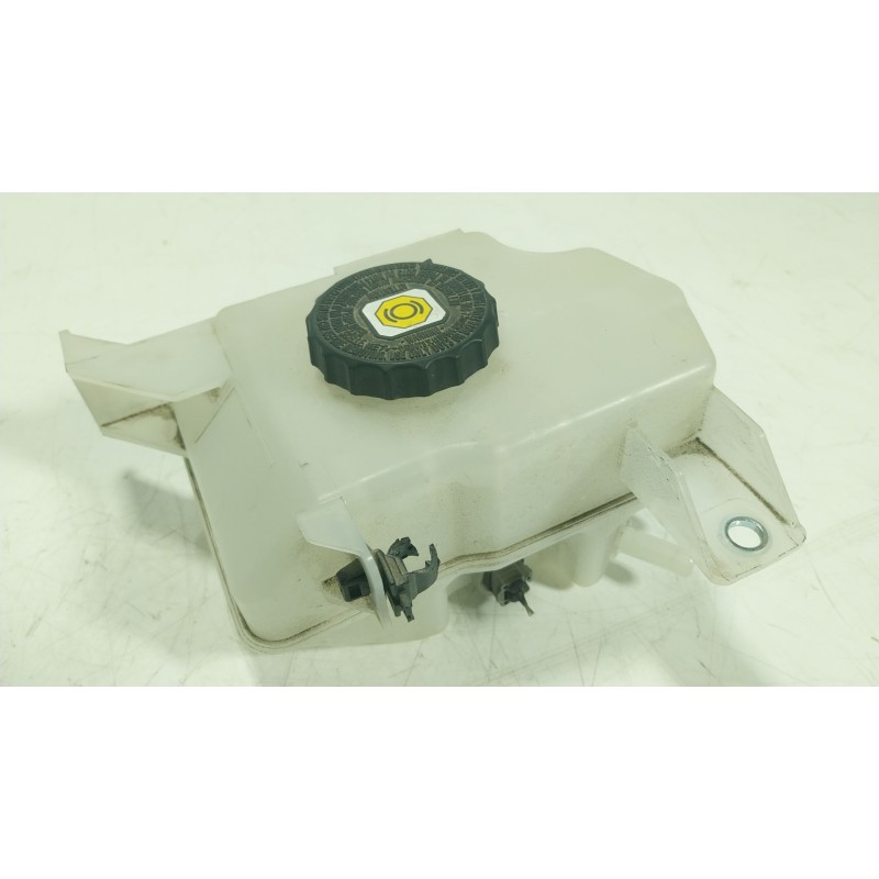 Recambio de deposito servo para toyota highlander (gsu7_, axuh7_, txua7_) 2.5 hybrid awd (axuh78) referencia OEM IAM 4722048240 