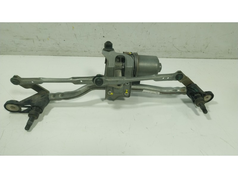 Recambio de motor limpia delantero para ford ecosport 1.0 ecoboost referencia OEM IAM 2542920 GN1517500AE 