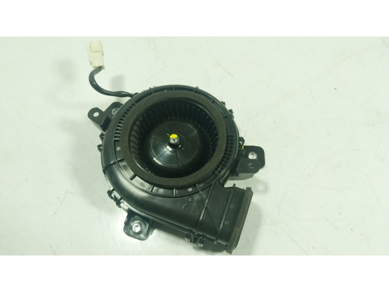 Recambio de motor calefaccion para toyota highlander (gsu7_, axuh7_, txua7_) 2.5 hybrid awd (axuh78) referencia OEM IAM G9230110