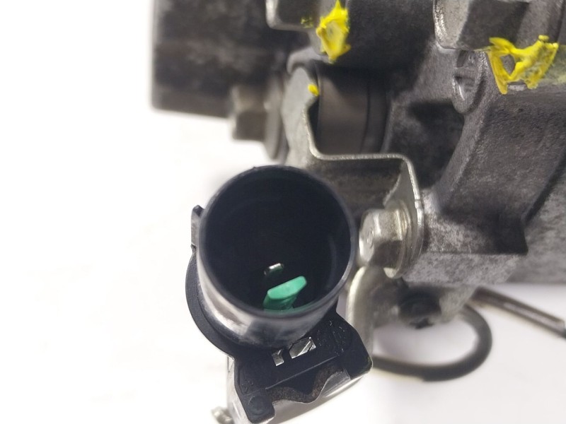 Recambio de compresor aire acondicionado para mitsubishi outlander (gf0) kaiteki 4wd referencia OEM IAM  7813A628 