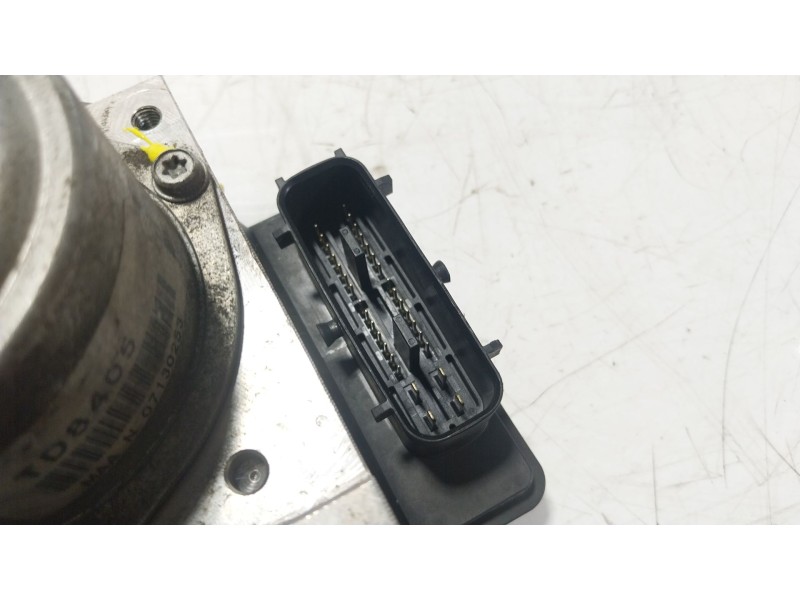 Recambio de abs para nissan juke (f15) 1.5 dci referencia OEM IAM  07130253 
