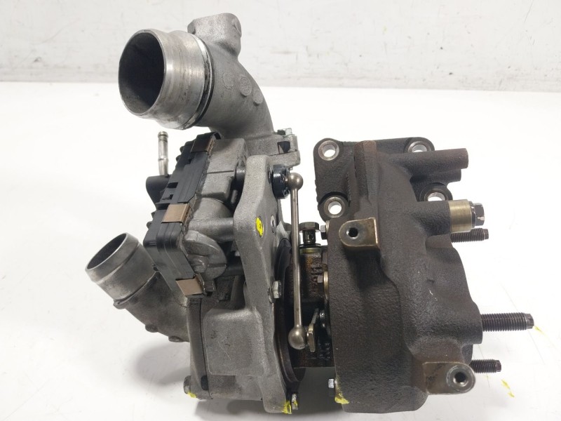 Recambio de turbocompresor para nissan nt400 cabstar (f24m) 35.15, 45.15 referencia OEM IAM  53039700373 