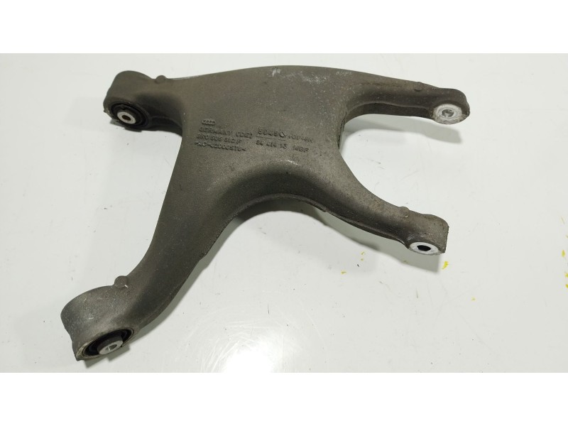 Recambio de brazo suspension inferior trasero derecho para porsche macan (95b) 3.0 s diesel referencia OEM IAM  8R0505312F 