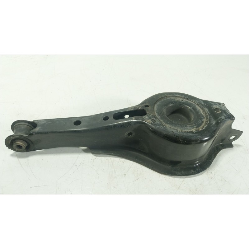 Recambio de brazo suspension inferior trasero derecho para toyota highlander (gsu7_, axuh7_, txua7_) 2.5 hybrid awd (axuh78) ref