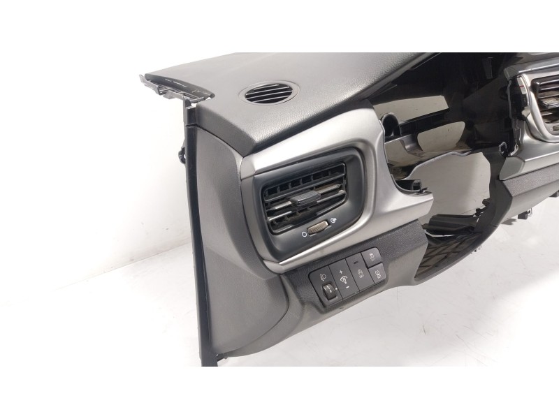 Recambio de salpicadero para kia rio iv (yb, sc, fb) 1.2 cvvt referencia OEM IAM  84530H8000 