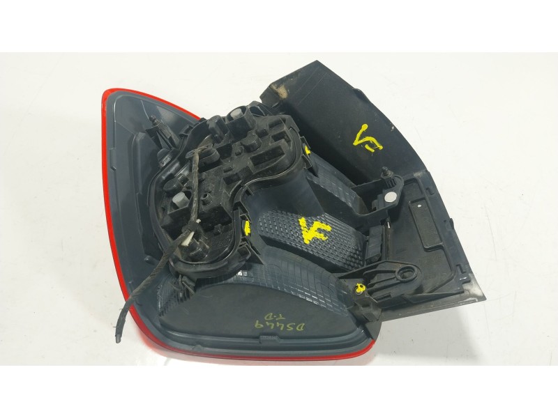 Recambio de piloto trasero derecho para bmw 1 (f20) 118 i referencia OEM IAM   