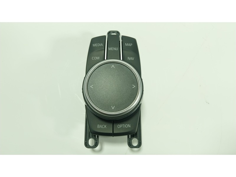 Recambio de mando multifuncion para bmw 5 (g30, f90) 530 i mild-hybrid xdrive referencia OEM IAM 65825A3B1E2 65825A3B1E2 