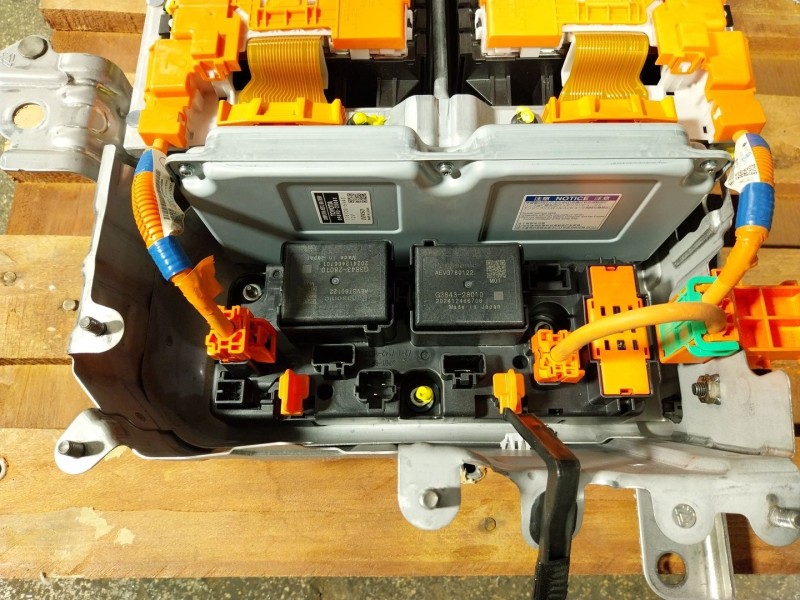 Recambio de bateria para toyota corolla station wagon (_e21_) 1.8 hybrid (zwe211) referencia OEM IAM   