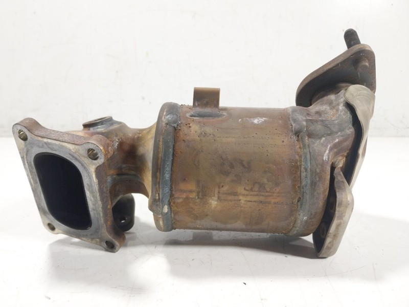 Recambio de catalizador para kia stonic (yb) 1.2 cvvt referencia OEM IAM   