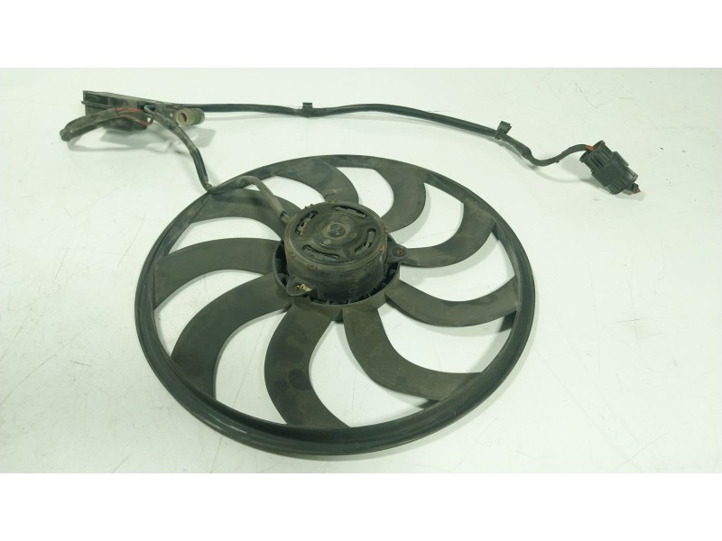 Recambio de electroventilador para mini mini descapotable (r52) cooper referencia OEM IAM 17117541092 147557702 