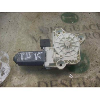 MOTOR ELEVALUNAS TRASERO DERECHO 