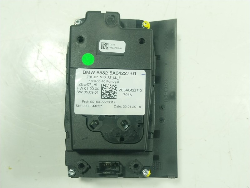 Recambio de mando multifuncion para bmw 8 coupé (g15, f92) 840 i xdrive referencia OEM IAM 65825A371B4 65825A6422701 