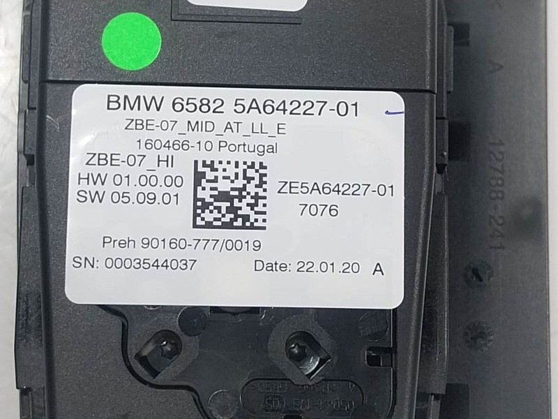 Recambio de mando multifuncion para bmw 8 coupé (g15, f92) 840 i xdrive referencia OEM IAM 65825A371B4 65825A6422701 
